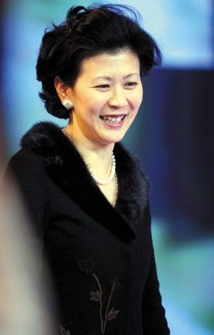 爆李嘉诚红颜知己 男<em>大女30</em>多岁(图)_新浪上海