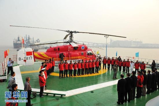 “雪鹰12”号直升机加入中国极地考察行列