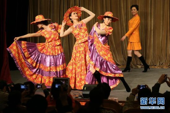 上海市民终身学习服饰文化体验基地启动