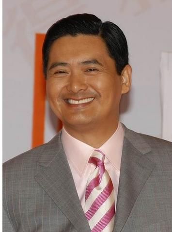 盘点扬名娱乐圈的10大节俭帝 刘烨成龙周润发