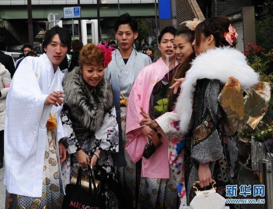 日本<em>少女成人</em>礼(图)(6)_新浪上海_新浪网