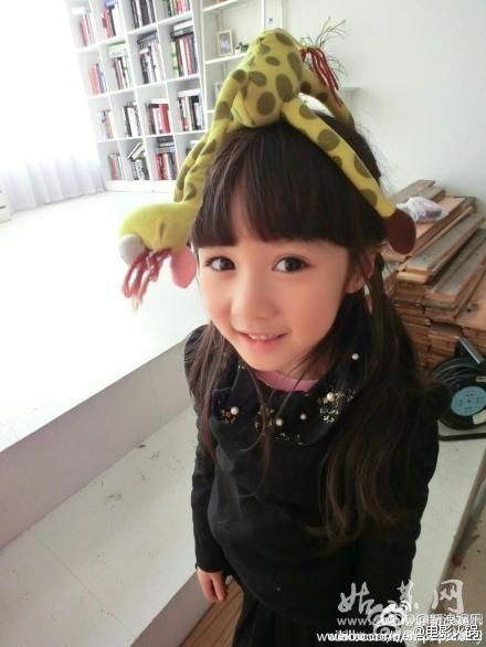 萌版胡一菲 <em>00后</em>小<em>萌妹</em>(图)(5)_新浪上海_新浪
