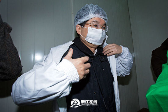 浙江副省长带头吃鸡 流言止于智者不能不吃鸡