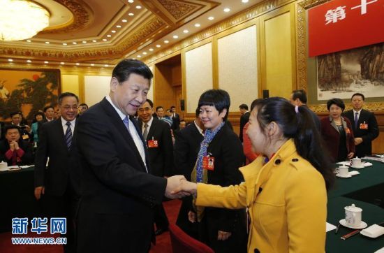 大学生村官逗乐习近平