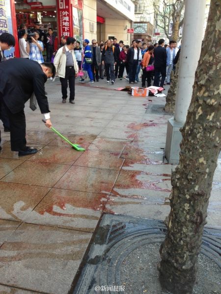 事发现场图片。图片来源:微博图 事发现场图片。图片来源:微博图