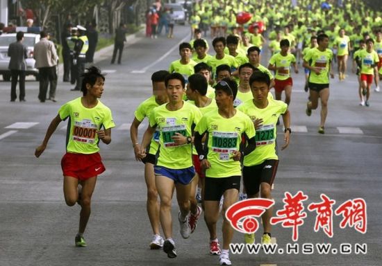 免费跑步的操场西安市 U9790P18DT20140428101839.jpg