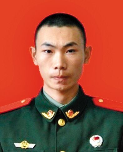 钱凌云 钱凌云