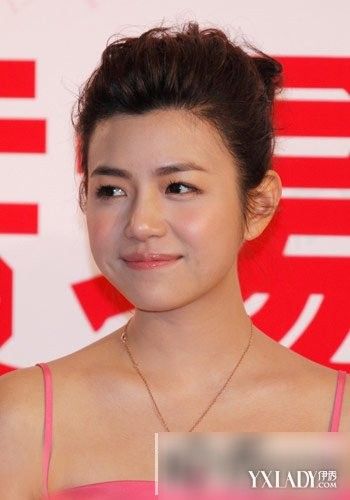 <em>陈妍希</em>款胖人<em>适合的发型</em>:无刘海盘发发型等_美