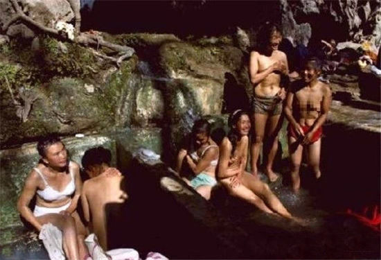 国内可<em>男女</em>裸浴的八大旅行地 云南潞西大树温