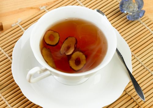 冬季喝对养生茶:红枣茶