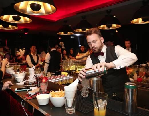 外滩10家顶级酒吧盘点 体验魔都的迷离之夜-生活消费-中国网