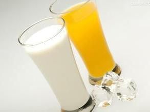 牛奶相克食物:牛奶与菠菜相克等