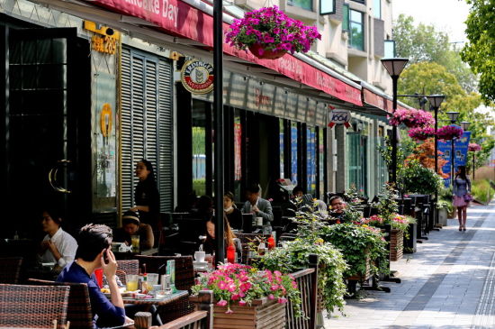 沪上10条文艺清新的商业街:大学路休闲街等_热门旅游景点_新浪上海