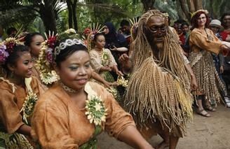 点击图片进入第一页