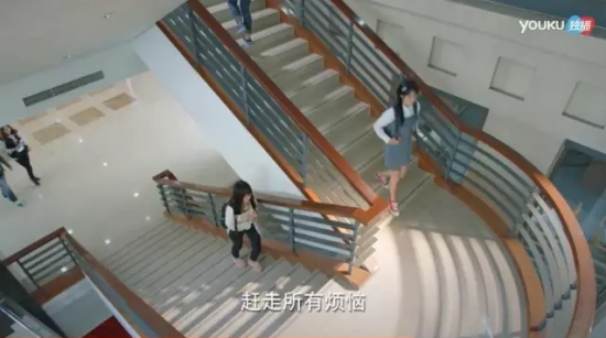 点击图片进入下一页