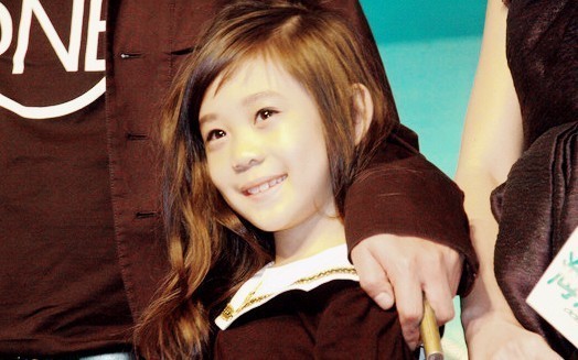 <em>李连杰</em>小<em>女儿</em>的笑容温暖安静