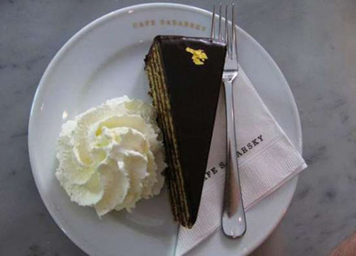 盘点各地博物馆美食 Sabarsky咖啡馆的甜点