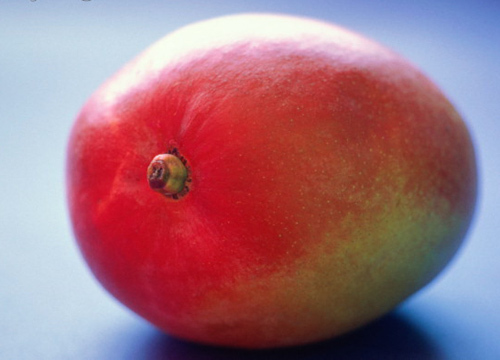 长了黑斑的芒果能吃吗?会不会有毒?