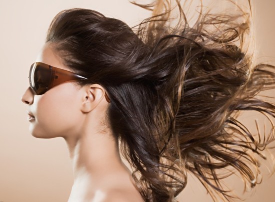 换季<em>最容易</em>掉<em>头发</em> 预防<em>脱发</em>最佳方法_新浪上海