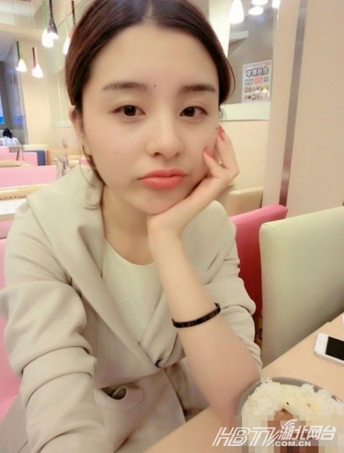 台湾主播<em>萱萱</em>不雅照 嫩模赵惟依喷血<em>私房照</em>(1