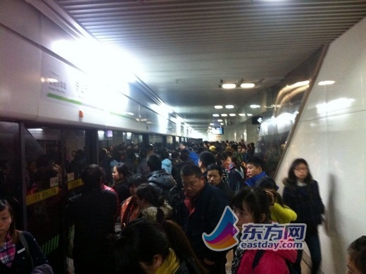 上海地铁2号线因区间渗水长时间故障 部分区段中断运营 上海地铁2号线因区间渗水长时间故障 部分区段中断运营
