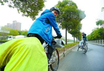 上海白领辞职计划花2年骑车环游中国(图)