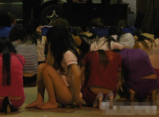 深圳扫黄 卖淫女坐满篮球场_新浪<em>上海</em>_新浪网