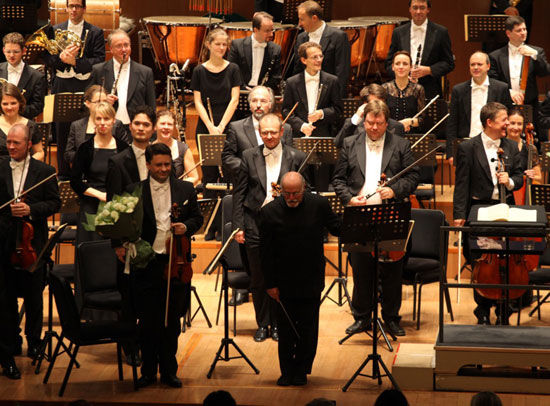 苏黎世市政厅管弦乐团献演马勒《第五交响曲》