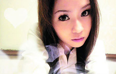 伪娘当道 快男十大反串女装造型雷倒众生(3)