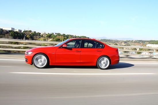 第六代宝马3系全球首发 售价约合22.76万