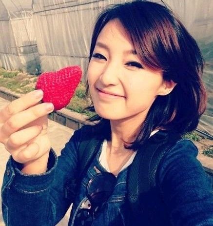 程兰抢杨伶俐老公 主持人身份是睡来的么(图)(9)