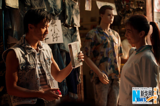 谢霆锋秀水街三轮剧照曝光(图)(3)