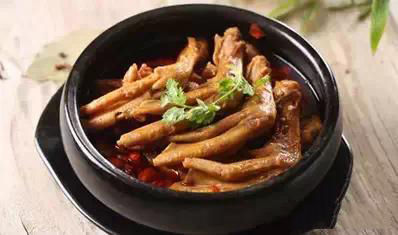 鸭掌煲(最辣的鸭掌)店铺:7017食库地址:西藏中路525号雅居乐国际广场2