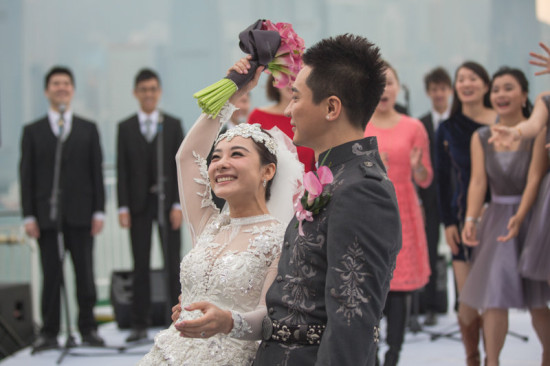 刘璇结婚照图片